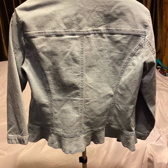 EUC Ruby Rd. Denim jacket. Size 10. - Picture 6 of 8